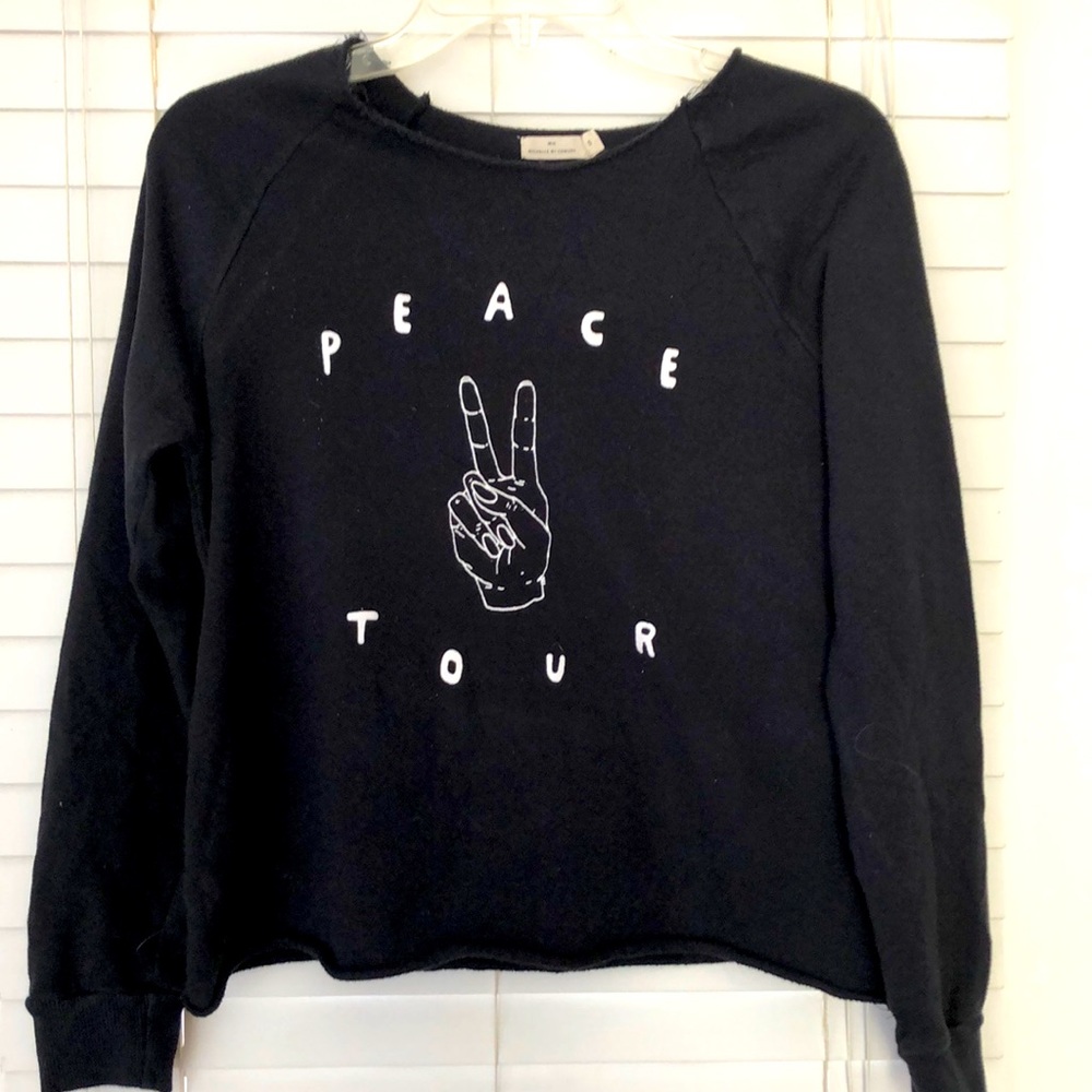 Michelle by Commune Sweatshirt Top Peace Tour SZ S